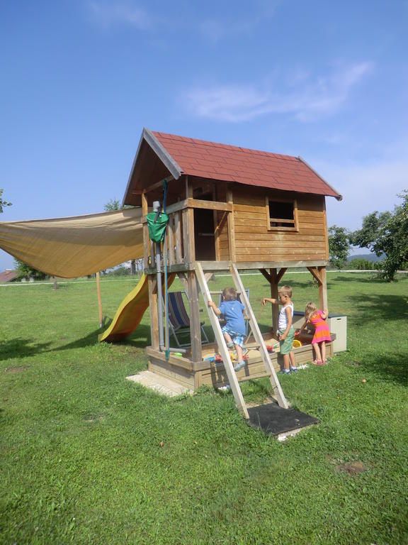 Appartement Landhaus Felsenkeller Sankt Kanzian am Klopeiner See Zewnętrze zdjęcie